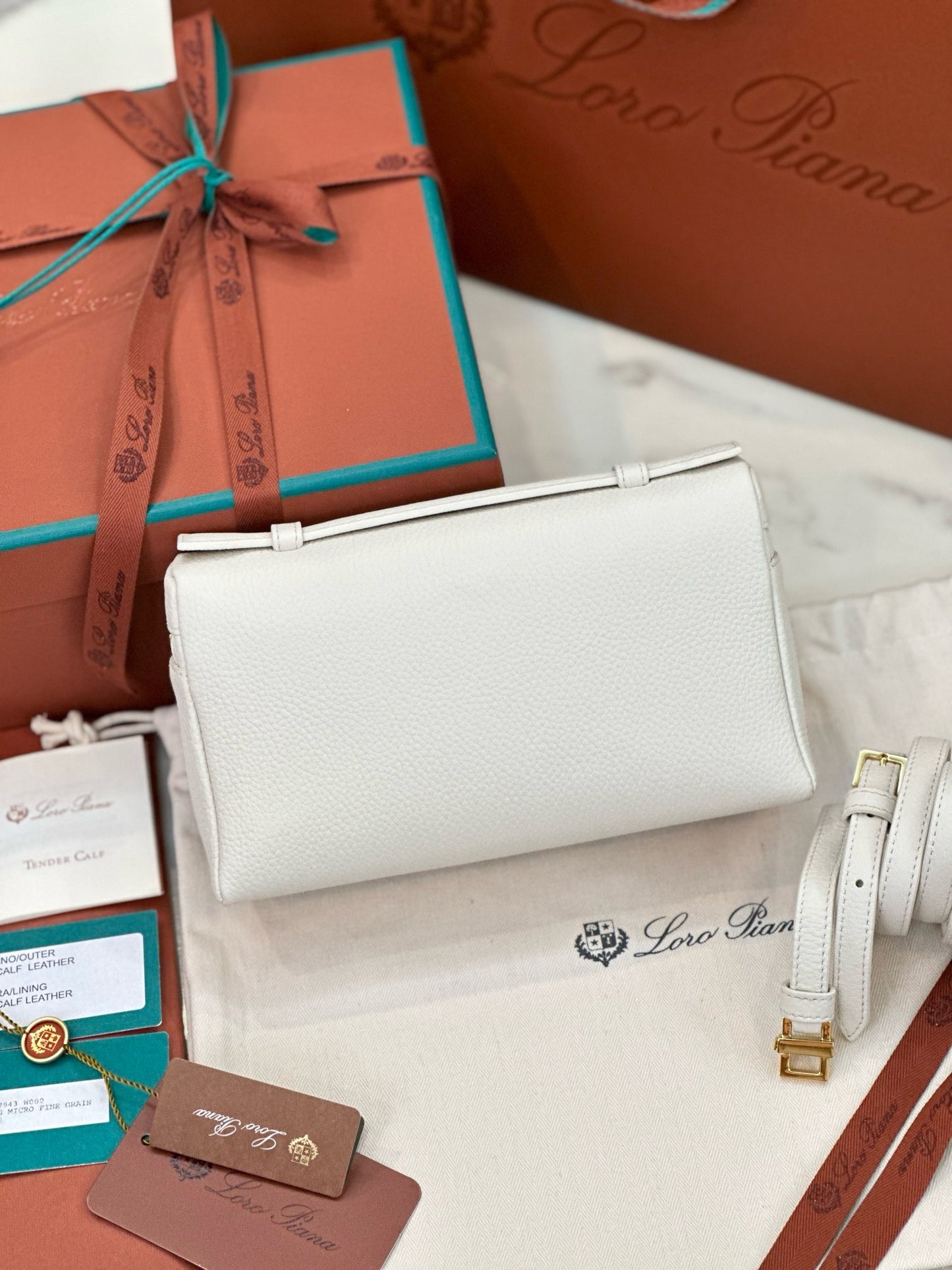 Loro Piana Extra Pocket LP19 Calfskin bag in White/ Cream with Gold zip