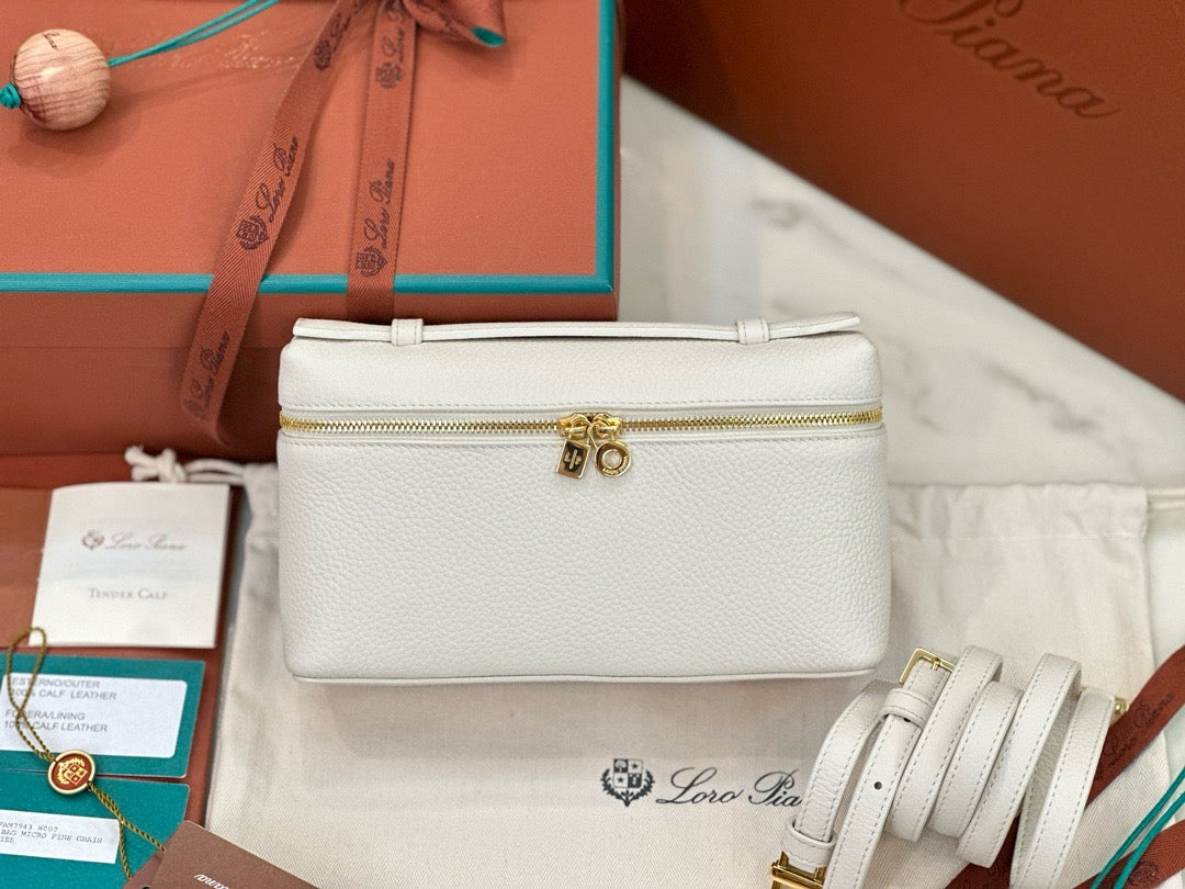 Loro Piana Extra Pocket LP19 Calfskin bag in White/ Cream with Gold zip