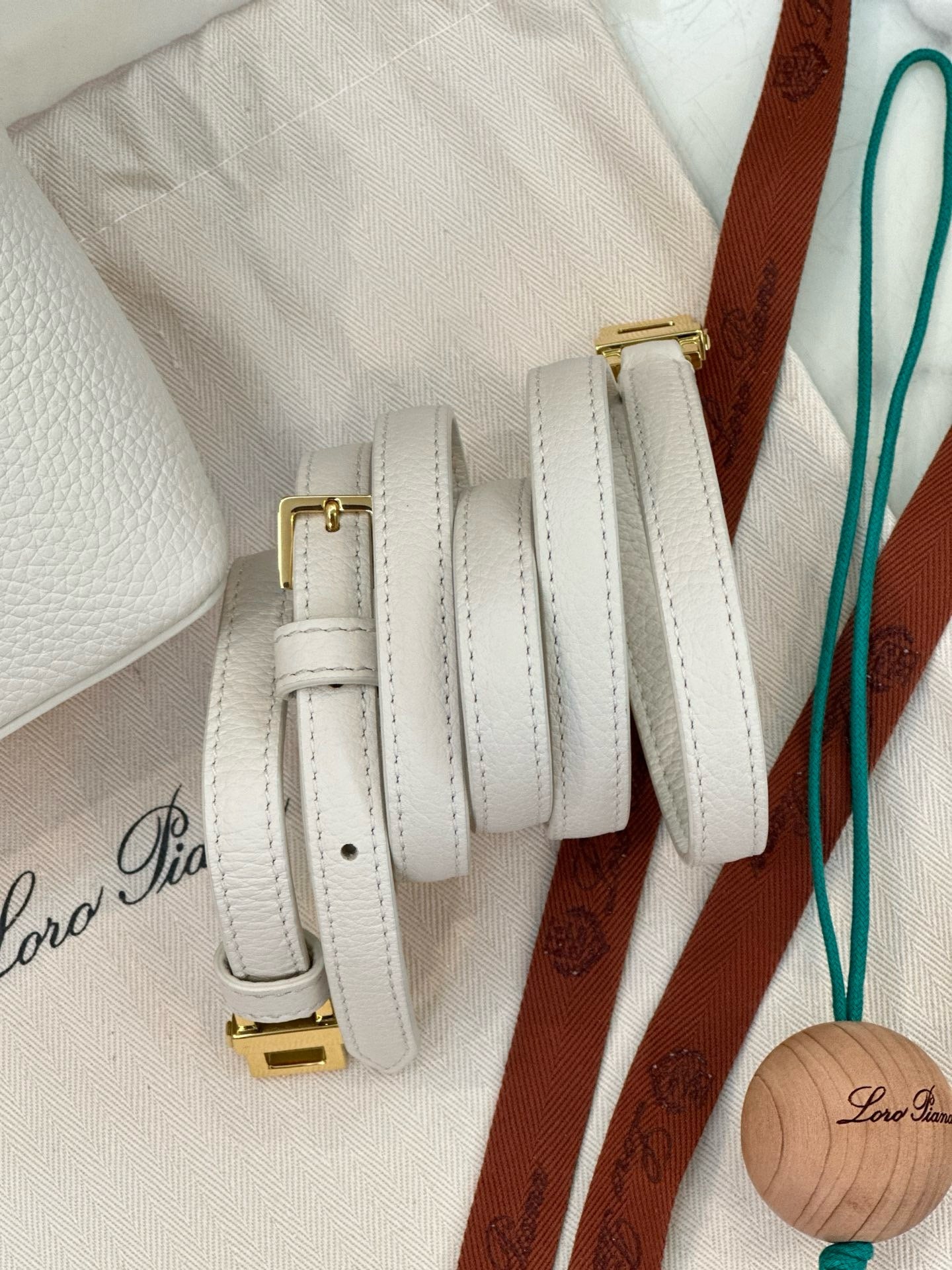 Loro Piana Extra Pocket LP19 Calfskin bag in White/ Cream with Gold zip